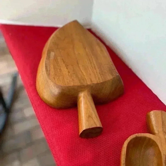 Vintage 1960’s Monkey Pod Bowls Set of 2 in excellent condition! - Picture 3 of 8